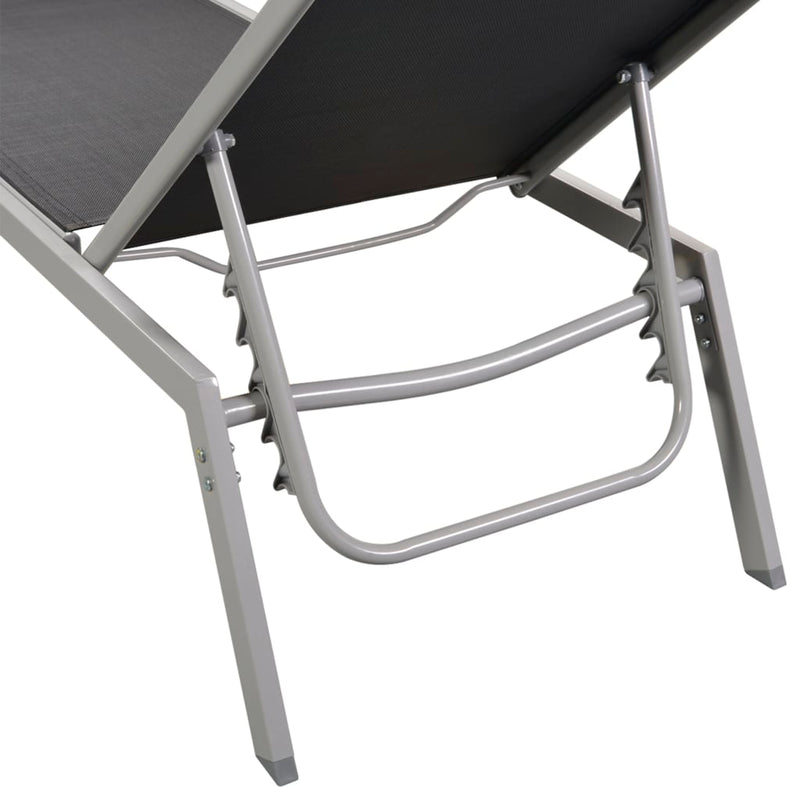vidaXL Sun Lounger Steel and Textilene Black