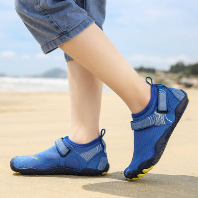 Kids Water Shoes Barefoot Quick Dry Aqua Sports Shoes Boys Girls - Klein Blue Size Bigkid US3 = EU34