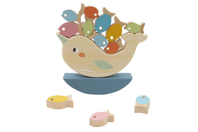 WOODEN FISH BALANCING GAME