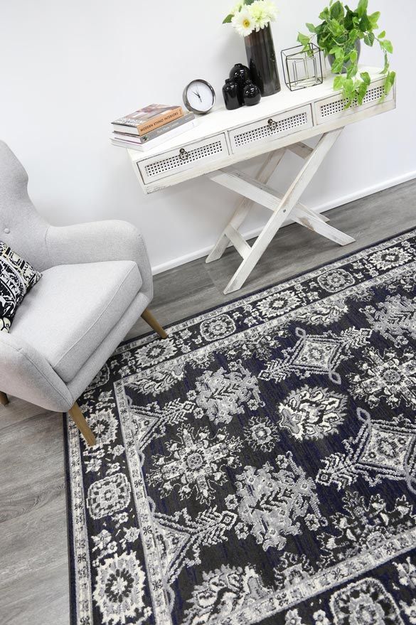 Arya Traditional Navy Grey Rug 160x220 cm