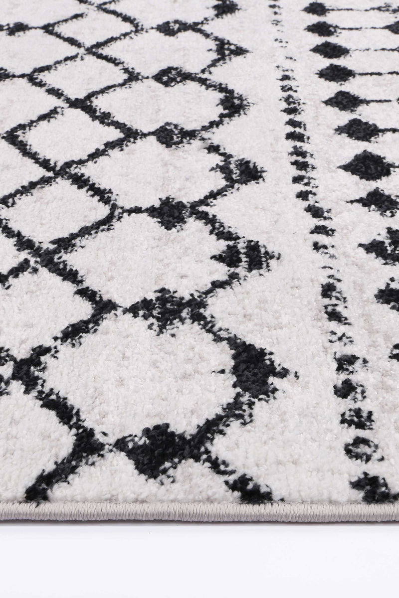 Ermina Tribal Black White Rug 160x230cm