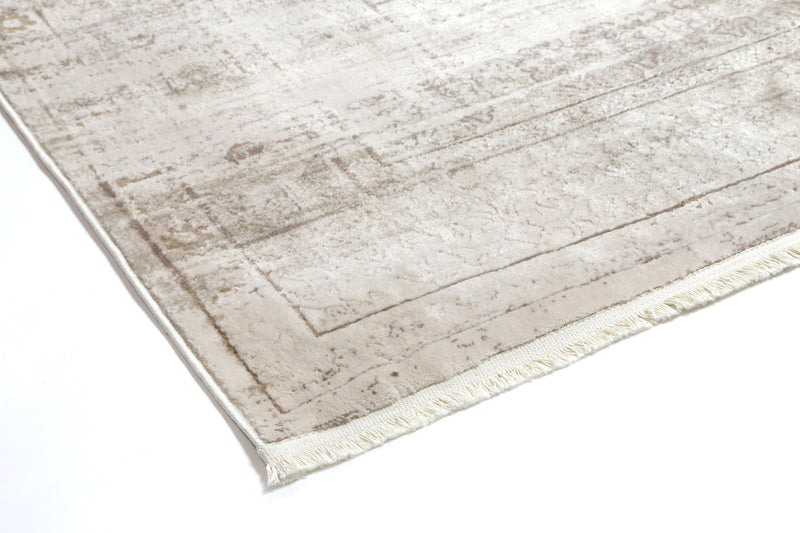 Cordelia Traditional Beige Rug 160x230 cm