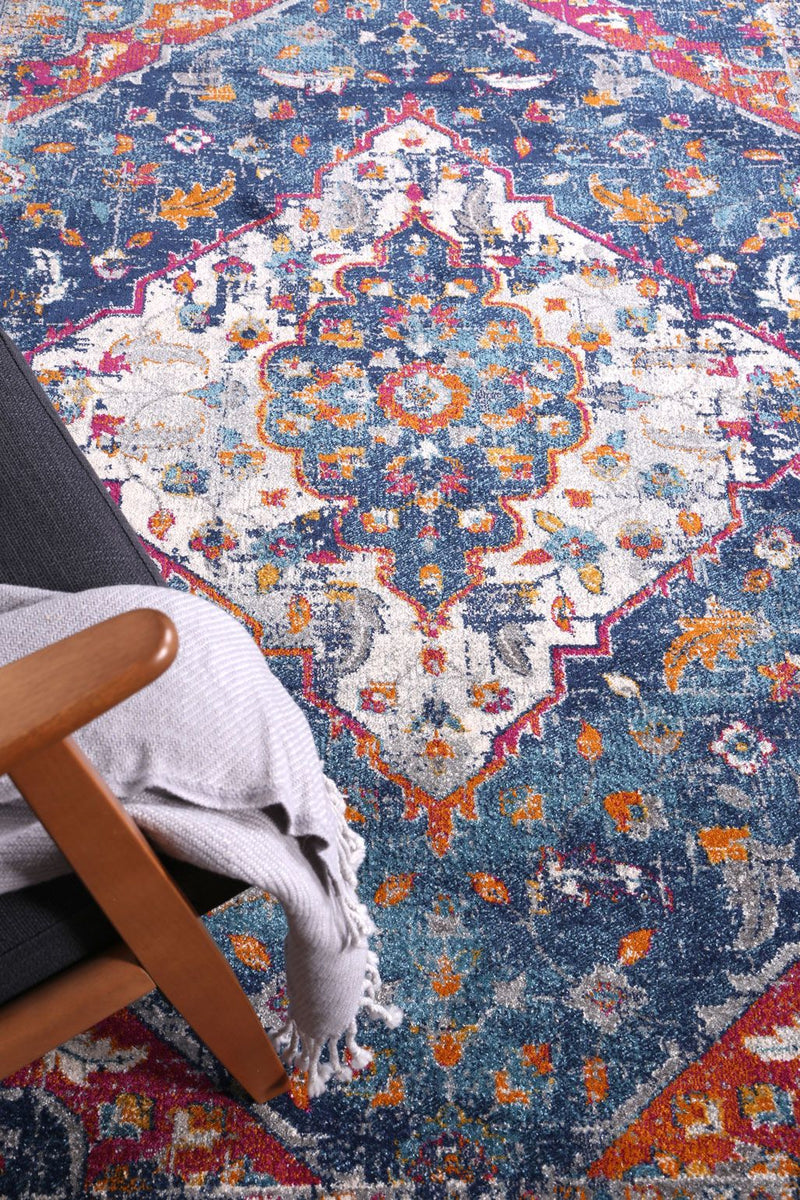 Delicate Navy Multi Oriental Rug 160x230 cm