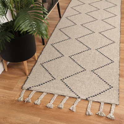 Leilani Diamond Tassel Ash Rug 80x300cm