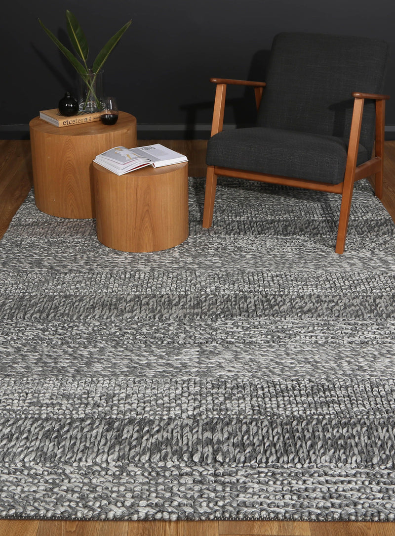 Zayna Grace Charcoal Wool Blend Rug 160x230cm