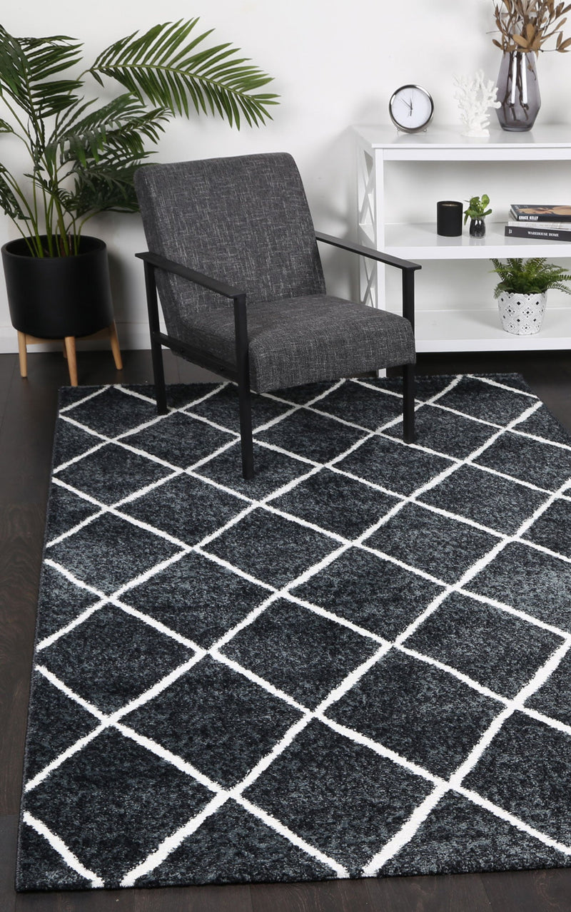 Windjana Diamond Charcoal Rug 280x380cm