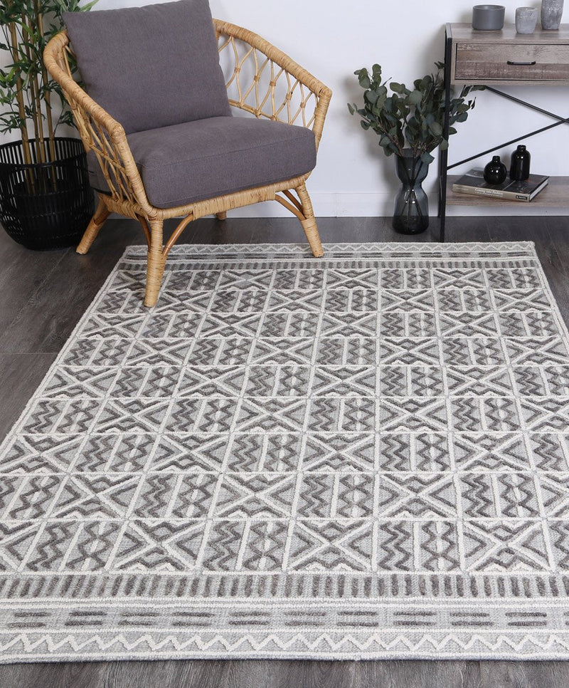 Mila Criss Cross Light Grey Rug 160x230cm