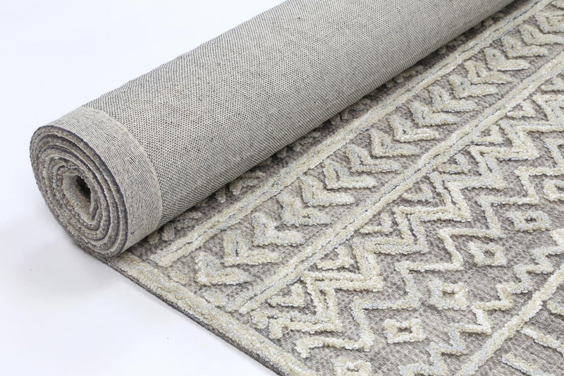 Mila Tribal Light Grey Rug 160x230cm