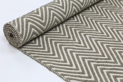 Natura Wool Fog Beige Chevron Rug 120x170 cm