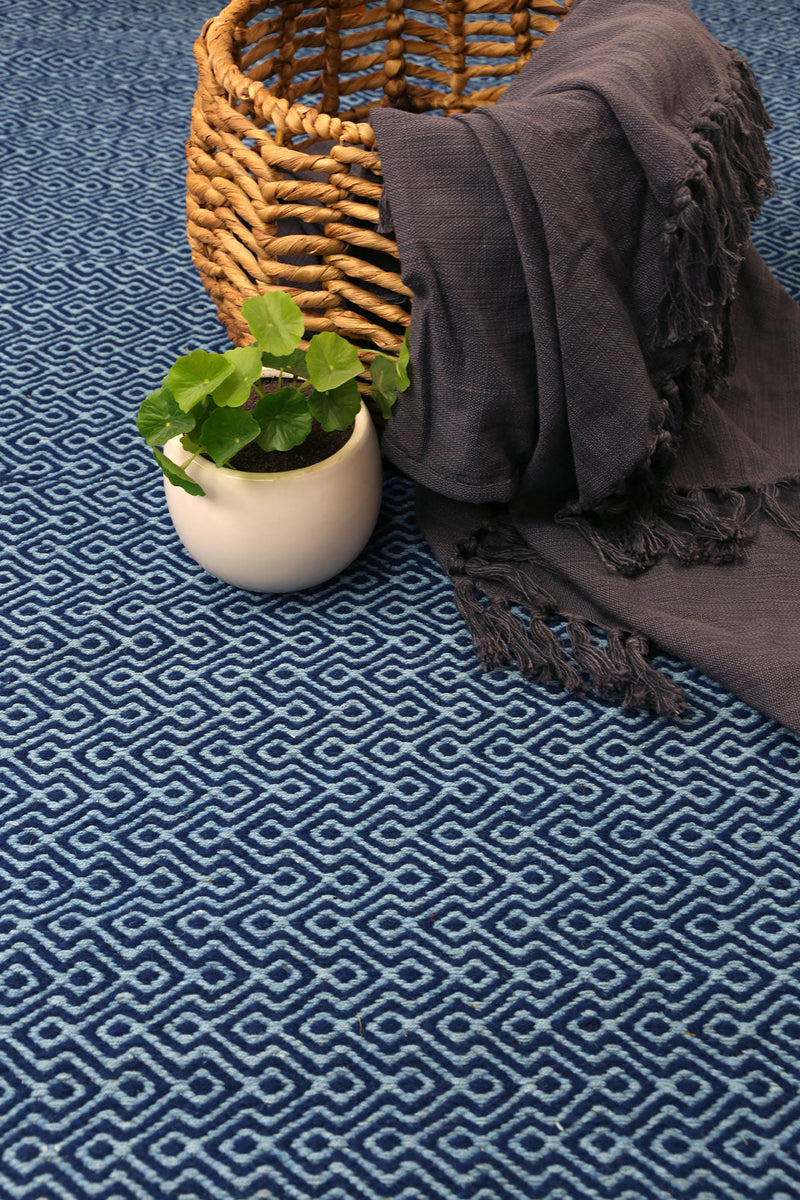 Natura Wool Navy Blue Diamond Rug 160x230 cm