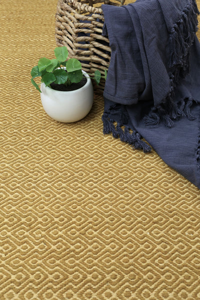 Natura Wool Yellow Diamond Rug 160x230 cm