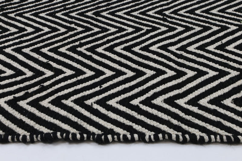 Natura Wool Black White Chevron Rug 160x230 cm