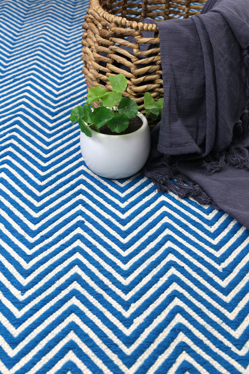 Natura Wool Turquoise Blue Chevron Rug 200x290 cm