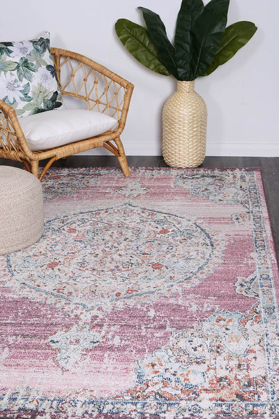 Hollow Medalion Transitional Blush Rug 160x230 cm