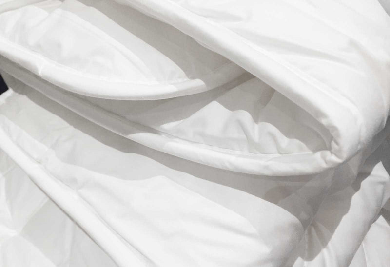 Luxton Super King Size 500GSM Australian Wool Quilt