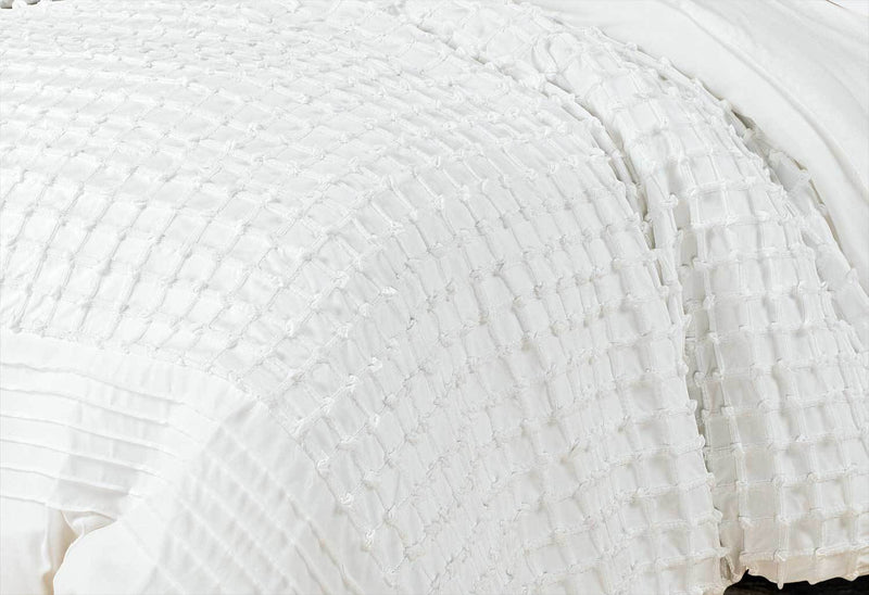 Luxton Queen Size White Cross Pintuck Quilt Cover Set(3PCS)